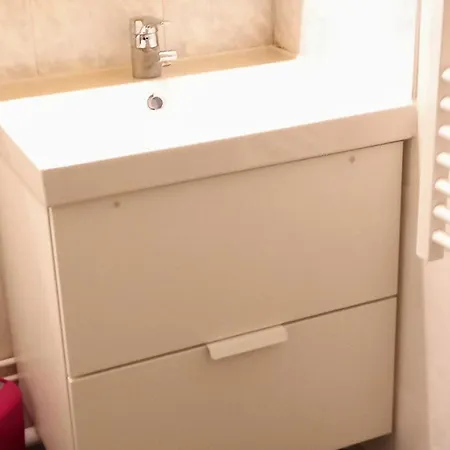 Apartment Cosy Pour 4 Pers. Avec Balcon, Parking Et Acces Facile Aux Pistes - - Fr-1-405-173 Alpe d'Huez
