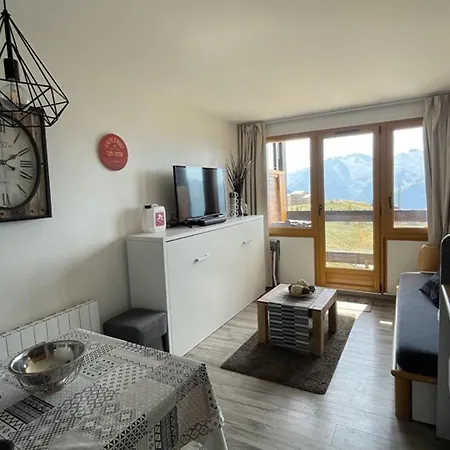 Cosy Pour 4 Pers. Avec Balcon, Parking Et Acces Facile Aux Pistes - - Fr-1-405-173 Apartment